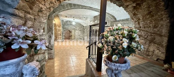 Imóvel comercial de 5 divisões em Viterbo, Italy N.º 131717 19