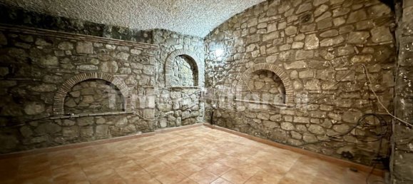 Imóvel comercial de 5 divisões em Viterbo, Italy N.º 131717 27