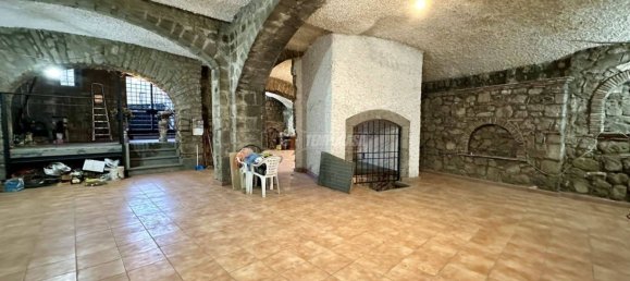 Imóvel comercial de 5 divisões em Viterbo, Italy N.º 131717 28