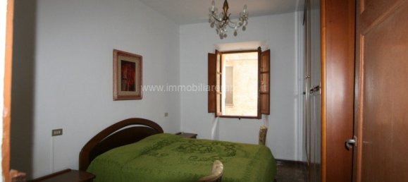 6-Zimmer Wohnung in Sinalunga, Italy, Nr. 296940 11