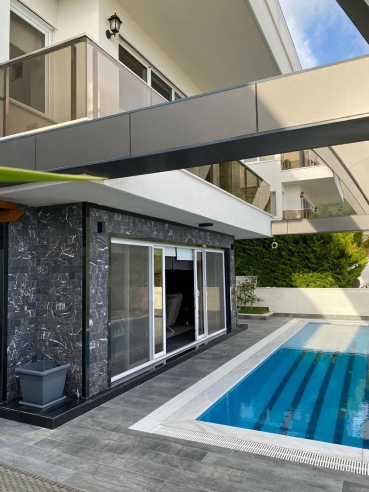 Villa 3+1 in Alanya, Turkey No. 23763