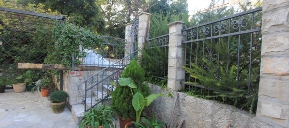 5 bedrooms House in Kotor, Montenegro No. 407 15