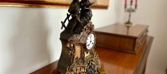 Apartamento de 8 habitaciónes en Udine, Italy No. 94537 5