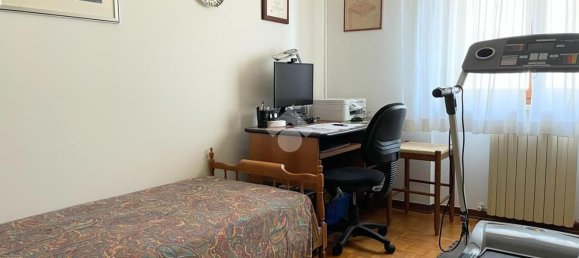 Apartamento de 8 habitaciónes en Udine, Italy No. 94537 16
