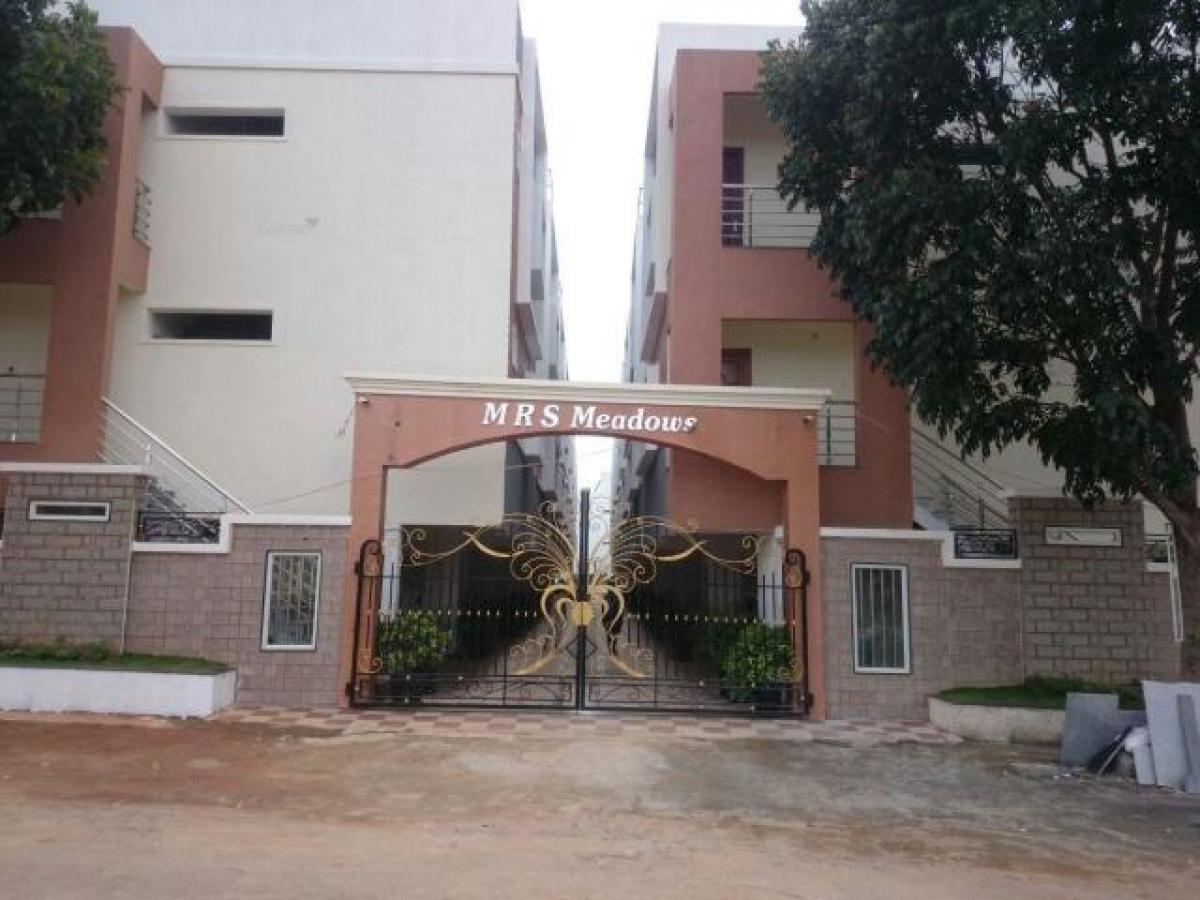 4 bedrooms House in Bangalore, India No. 44630