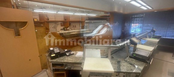 2 rooms Commercial property in Romano di Lombardia, Italy No. 74852 5