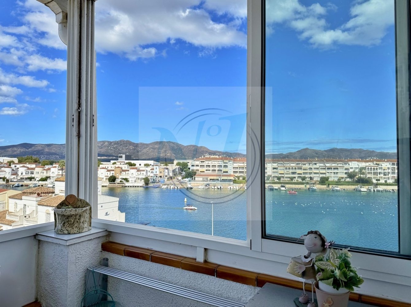Penthouse T1 em Empuriabrava, Spain N.º 279478