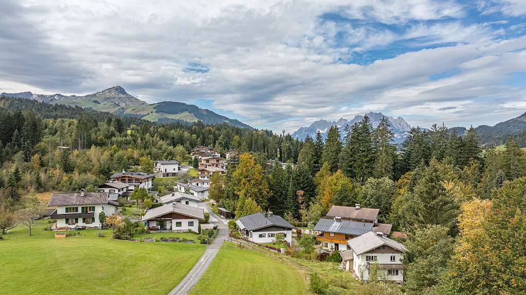  قطعة أرض في Fieberbrunn, Austria رقم 51181