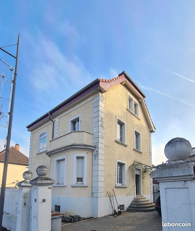 Casa de 4 dormitorios en Riedisheim, France No. 38480