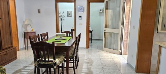 4 Schlafzimmer Wohnung in Lecce, Italy, Nr. 337433 15