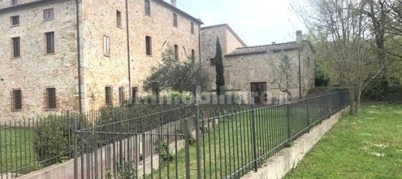 2 bedrooms Apartment in Sarteano, Italy No. 54295 2