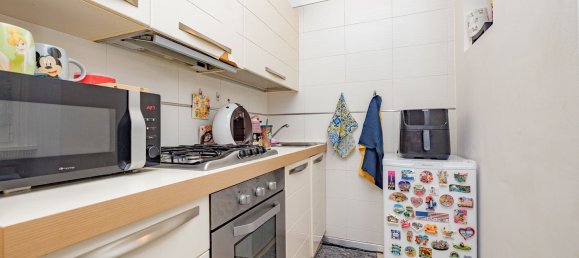 2-salle Appartement à Milan, Italy No. 338128 7