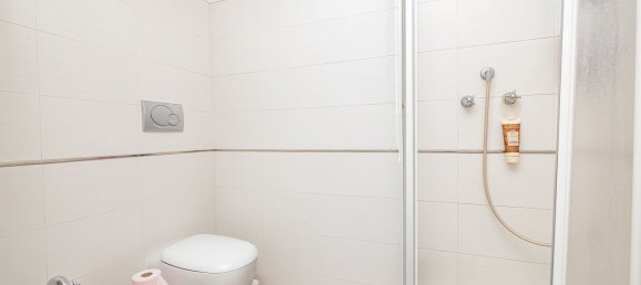 2-salle Appartement à Milan, Italy No. 338128 13