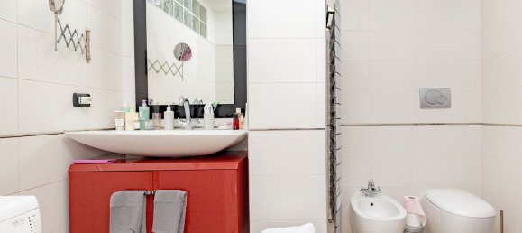 2-salle Appartement à Milan, Italy No. 338128 11