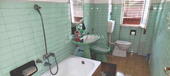 4 rooms Apartment in Rapallo, Italy No. 220242 9