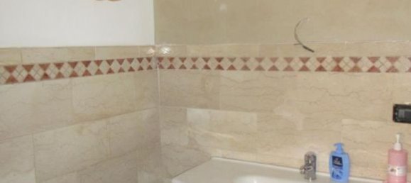 3 bedrooms Apartment in Bari, Italy No. 331334 9