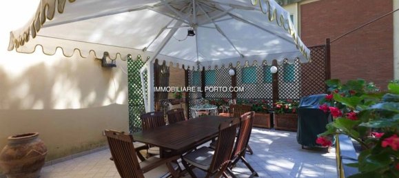 10 rooms Villa in Comacchio, Italy No. 214567 2