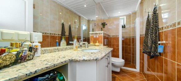 3 rooms Apartment in Cikcilli, Turkey No. 17826 17