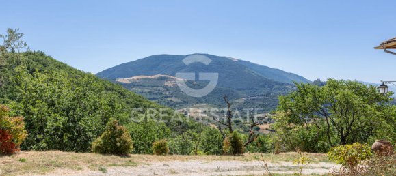 4 bedrooms Land in Assisi, Italy No. 260802 41