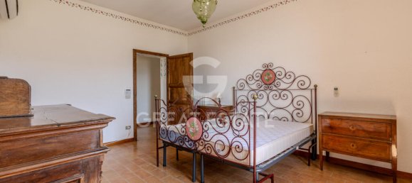 4 bedrooms Land in Assisi, Italy No. 260802 34