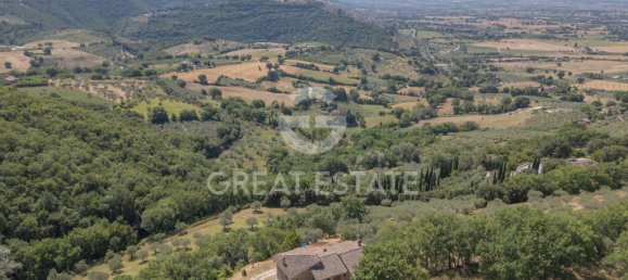 4 bedrooms Land in Assisi, Italy No. 260802 17