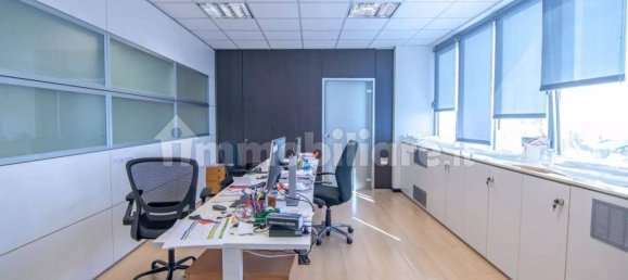 5 rooms Office in Padua, Italy No. 323388 6