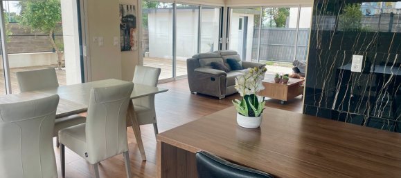 Casa de 4 dormitorios en Brest, France No. 284599 2