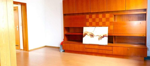 Moradia em banda T3 em Frankfurt am Main, Germany N.º 94738 7