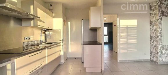 2 chambres Appartement à Montpellier, France No. 279972 3