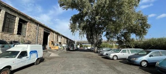 Almacén en Catania, Italy 500 m² No. 88254 8