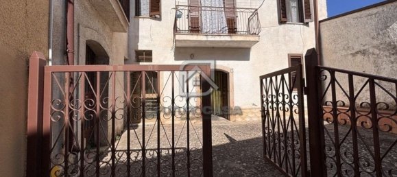 5 chambres Maison à Sturno, Italy No. 381787 48