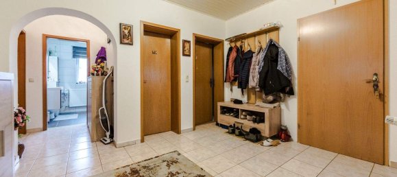 10-Zimmer Haus in St. Georgen im Attergau, Austria, Nr. 206496 3