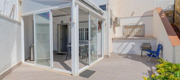 2 bedrooms Bungalow in Torrevieja, Spain No. 178467 2