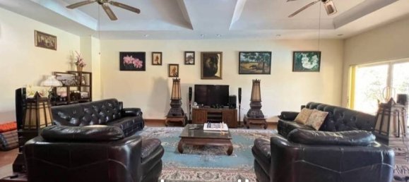 4 bedrooms Villa in Pattaya, Thailand No. 16822 5