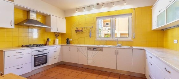 3 bedrooms Villa in Quarteira, Portugal No. 33487 9