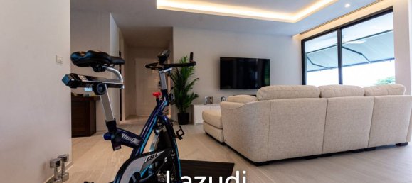 4 Schlafzimmer Villa in Hua Hin, Thailand, Nr. 23456 8