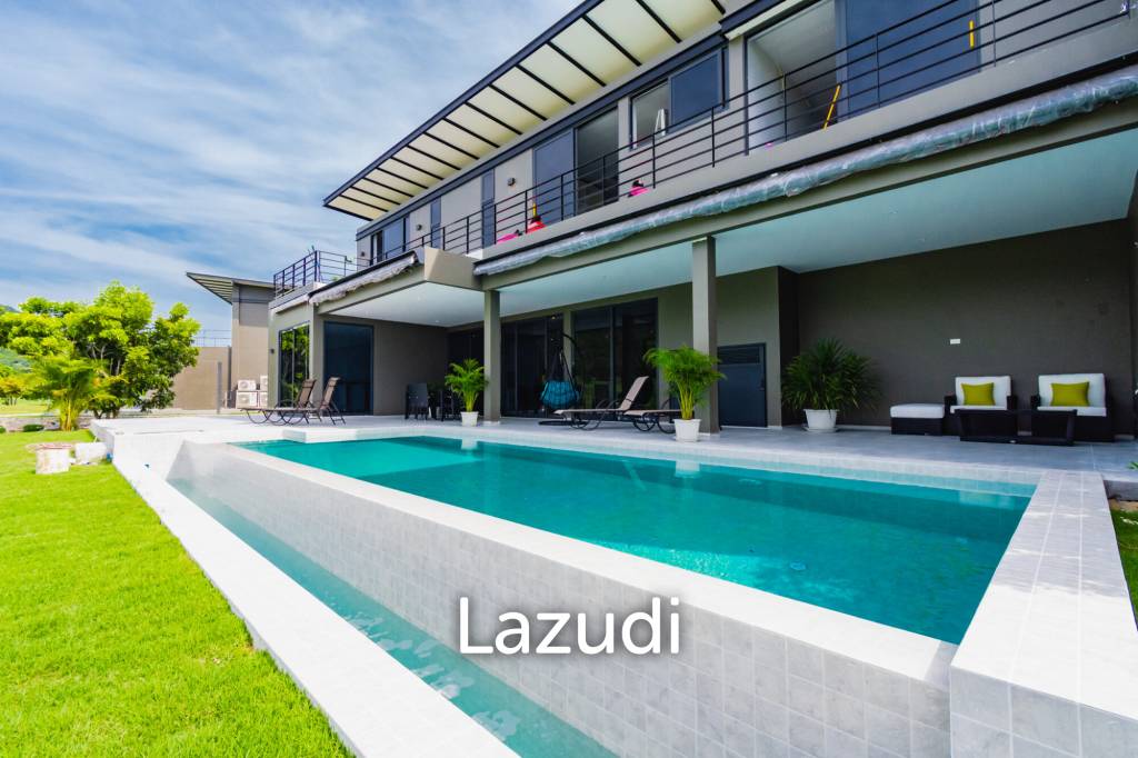 4 Schlafzimmer Villa in Hua Hin, Thailand, Nr. 23456