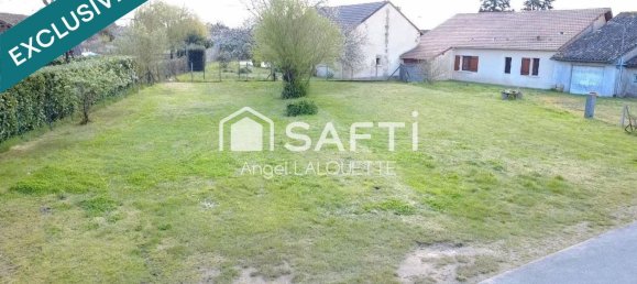 625m² Land in Saint-Pierre-d'Eyraud, France No. 100634 2