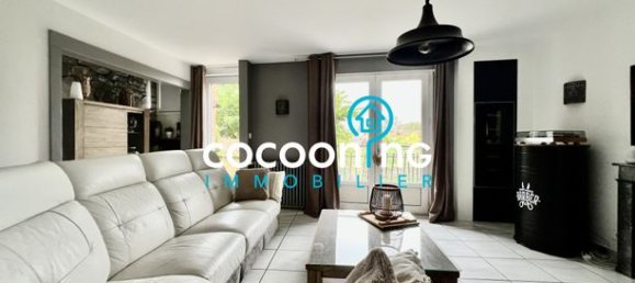 5 bedrooms House in Maine-et-Loire, France No. 315377 7