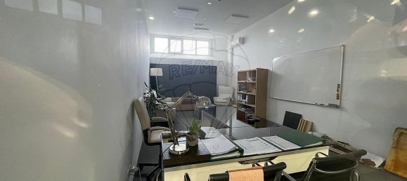 Entrepôt à Cascais, Portugal 3924m² No. 68238 17