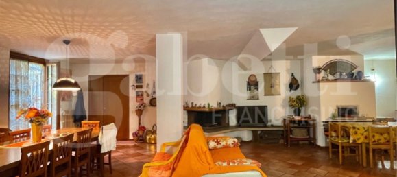 2 bedrooms Villa in Senago, Italy No. 56728 29