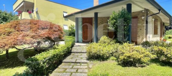 2 bedrooms Villa in Senago, Italy No. 56728 10