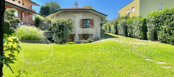 2 bedrooms Villa in Senago, Italy No. 56728 5