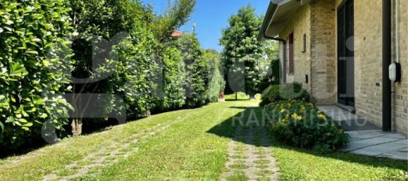 2 bedrooms Villa in Senago, Italy No. 56728 4