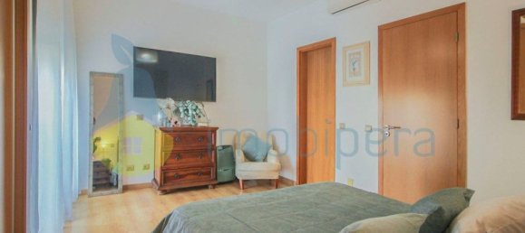 3 Schlafzimmer Haus in Ferreiras, Portugal, Nr. 100989 20