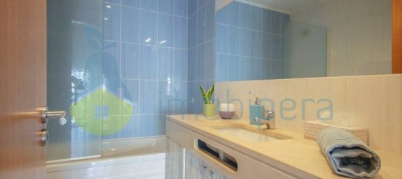 3 Schlafzimmer Haus in Ferreiras, Portugal, Nr. 100989 21