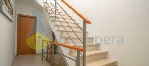 3 Schlafzimmer Haus in Ferreiras, Portugal, Nr. 100989 22