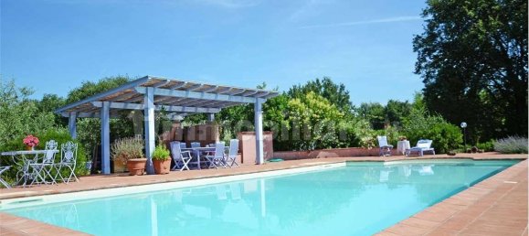 5 bedrooms House in Altopascio, Italy No. 117533 20