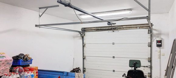 Casa de 3 dormitorios en Larcay, France No. 245344 4