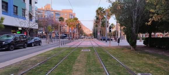 Imóvel comercial em Alicante, Spain 105 m² N.º 150363 34